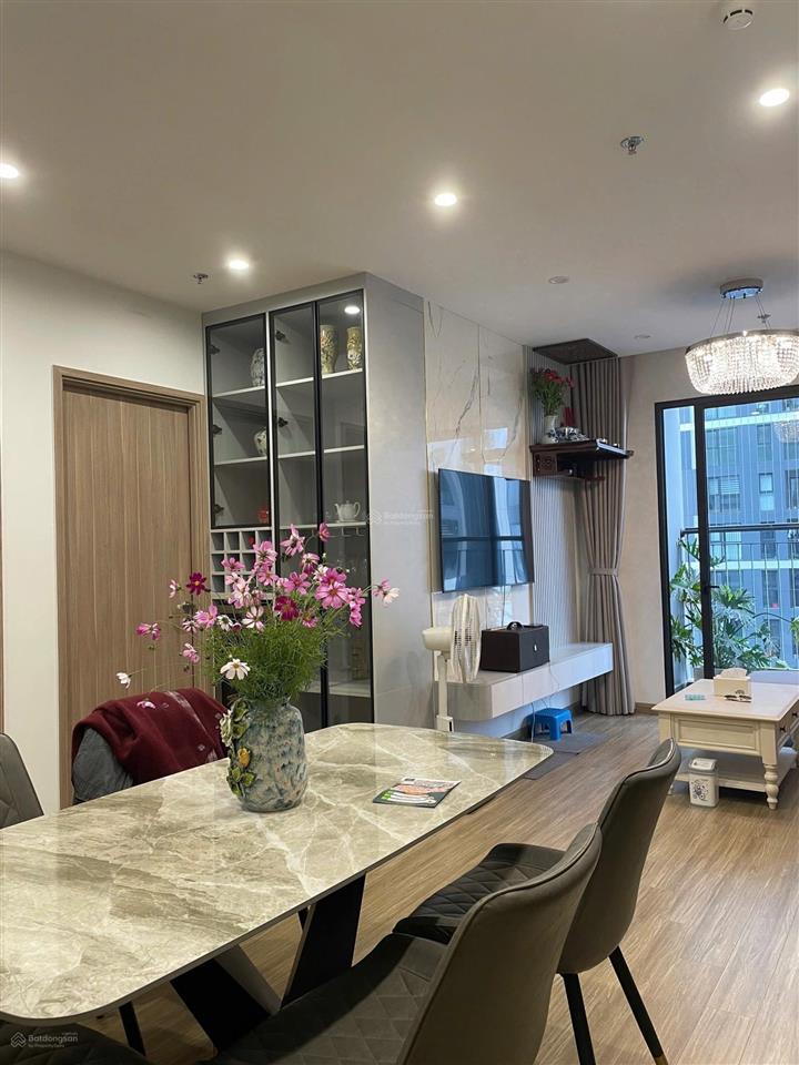 Cho thuê cc tại vinhomes ocean park gia lâm, 12 triệu, 60m2, 2pn, 2wc, giá cực chất.  0909 934 ***