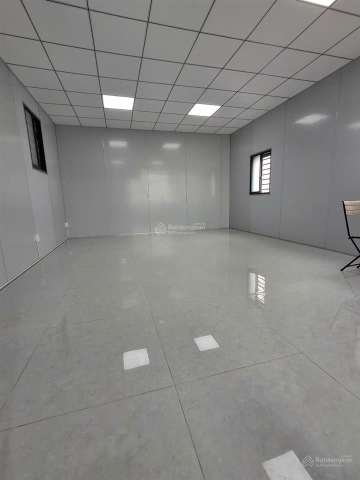 Cho thuê văn phòng tại khu đô thị him lam kênh tẻ, 12 triệu, 40 m2, giá siêu hời!