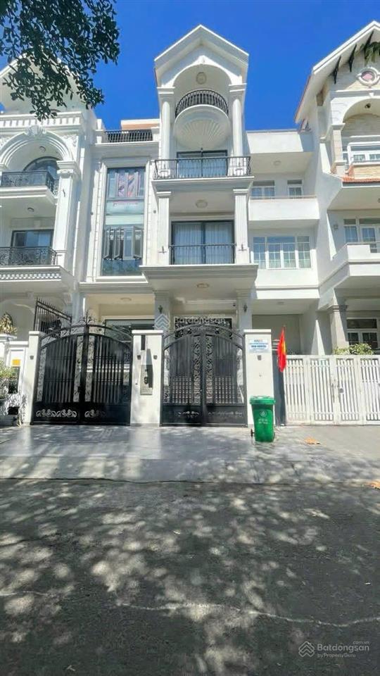 Cho thuê mặt bằng tầng trệt siêu rộng kdc him lam 150m2 tân hưng  0909 934 ***