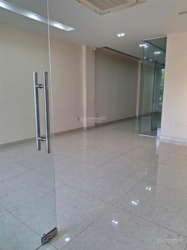Cho thuê nhà nguyên căn 5x20m, nhà mới đẹp tại kdc him lam kênh tẻ q7