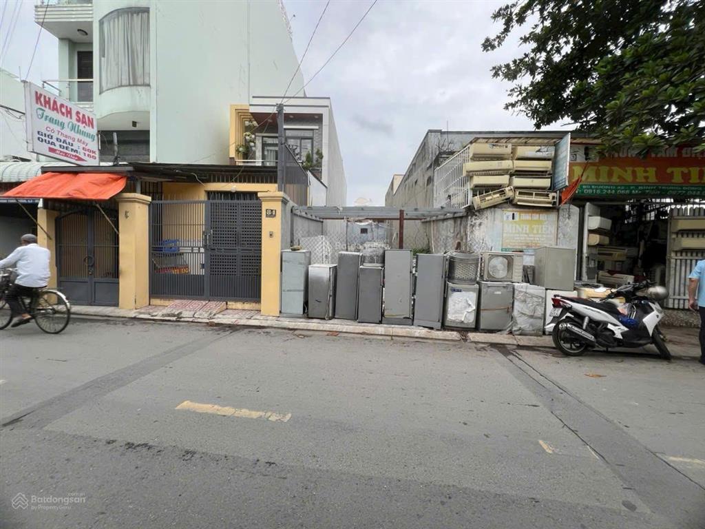 Bán đất mặt đường 8m , dt 101m2 , thông thoáng