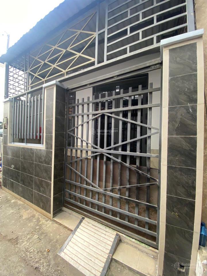 Bán nhà 1 gác đúc hẻm betong 3m , gần đường ô tô . h nam