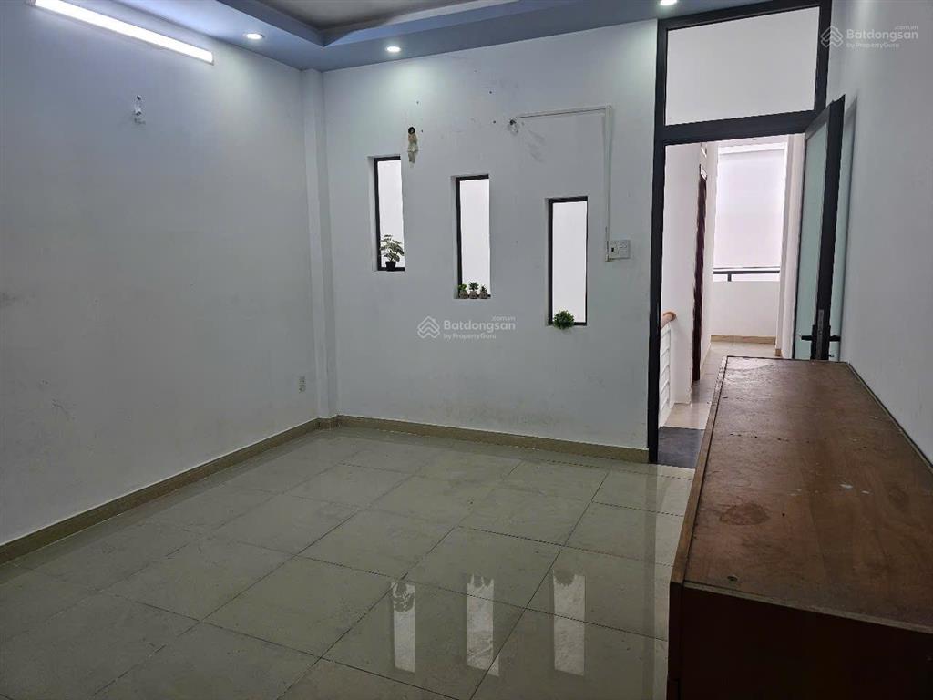 Cho thuê nhà nguyên căn 1 lầu , 3pn , 12 tr/th