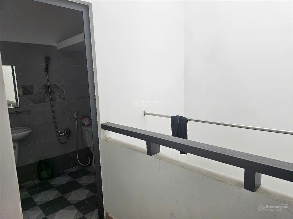 Cho thuê nhà nguyên căn 1 lầu , 3pn , 12 tr/th