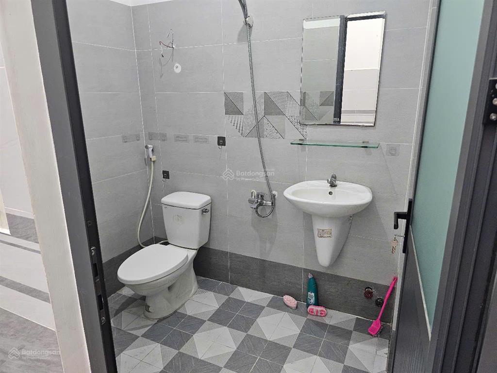 Cho thuê nhà nguyên căn 1 lầu , 3pn , 12 tr/th