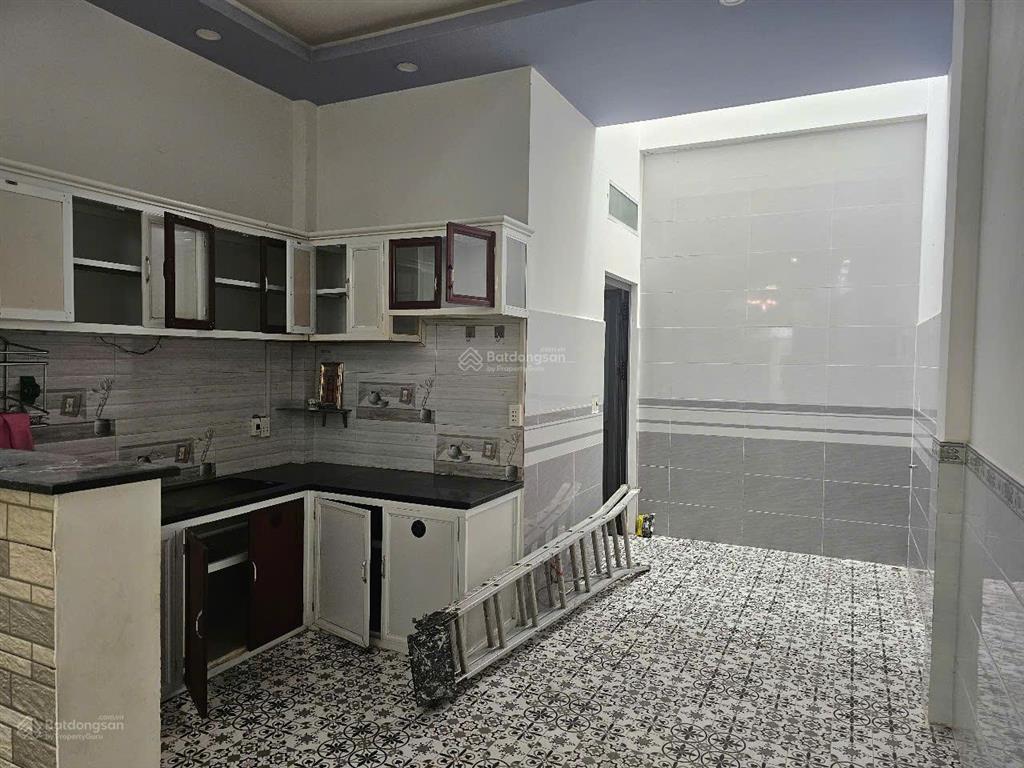 Cho thuê nhà nguyên căn 1 lầu , 3pn , 12 tr/th