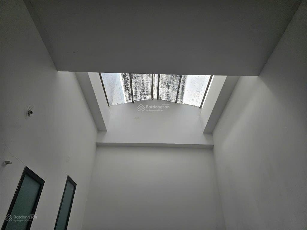 Cho thuê nhà nguyên căn 1 lầu , 3pn , 12 tr/th