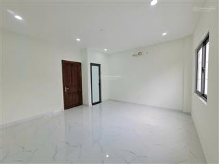 Cho thuê nhà phố nguyên căn , 3 tầng , 4pn