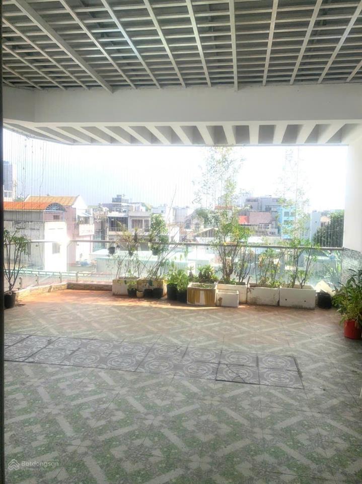 Cho thuê nhà nguyên căn 3 tầng , mặt đường ô tô thông thoáng
