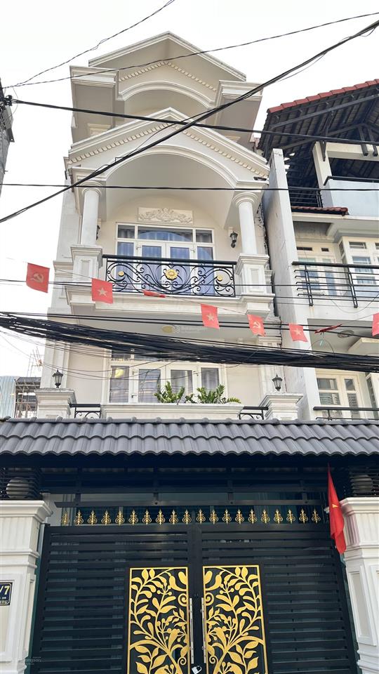 Cho thuê nhà nguyên căn 3 lầu , 6pn , nhánh đường lê văn thịnh rẽ vào , mặt đường ô tô