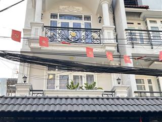 Cho thuê nhà nguyên căn 3 lầu , 6pn , nhánh đường lê văn thịnh rẽ vào , mặt đường ô tô