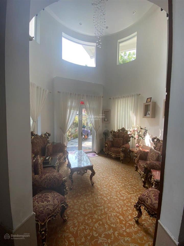 Bán nhanh biệt thự khu compound , p an khánh kdc đường trần não rẽ vào