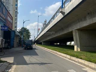 Cho thuê kho 700m2 ( 13 x 53m ) đường 8m có vỉa hè