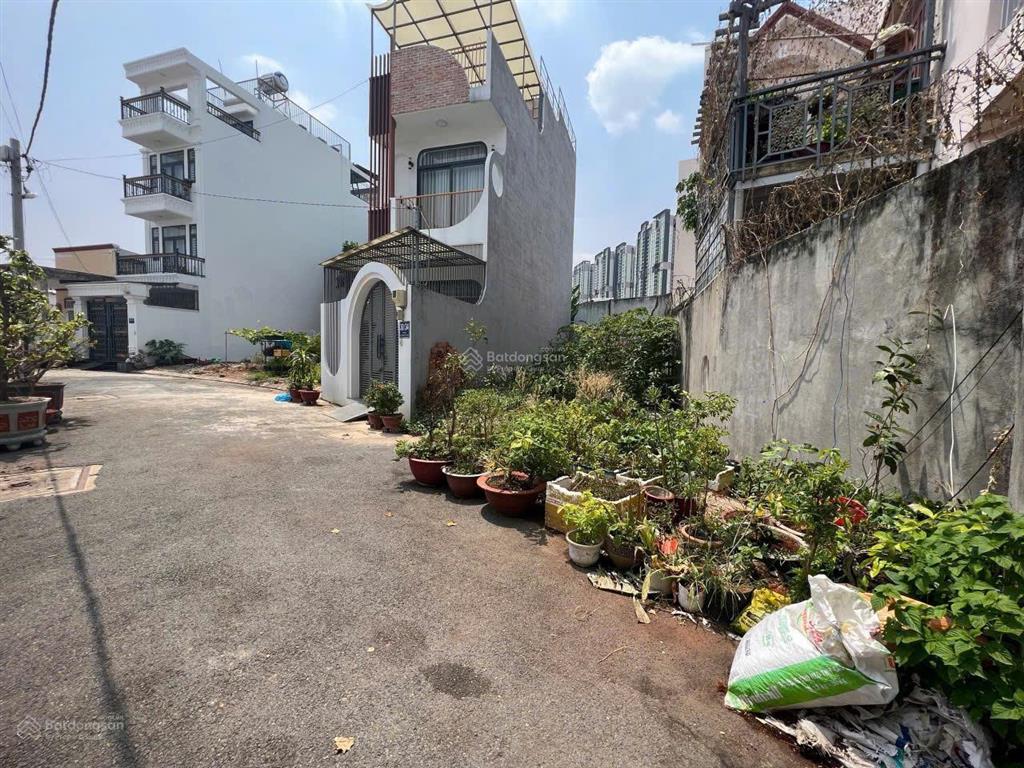 Bán đất hẻm betong 4m , p thạnh mỹ lợi quận 2 cũ đường nguyễn thị định rẽ vào