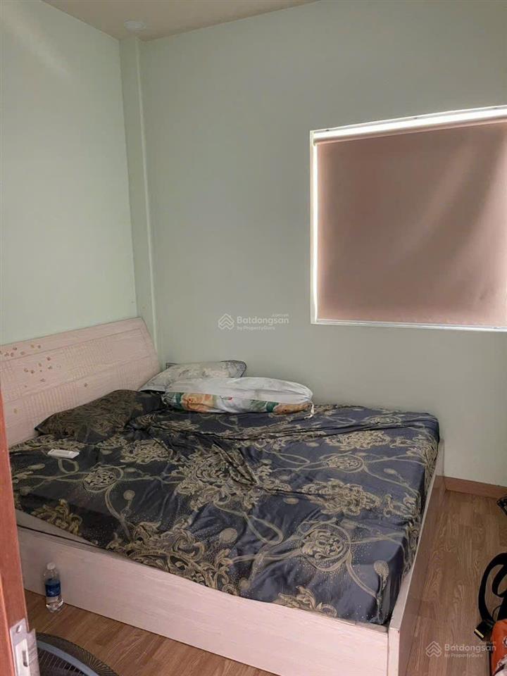 Bán nhà 3 tầng hẻm nhỏ gần đường lê văn thịnh