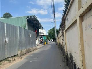 Cho thuê 700m2 đất, mặt đường ô tô thông nhiều hướng