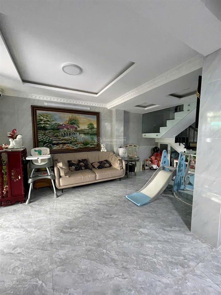Cho thuê căn hộ tầng trệt chung cư 10 mẫu