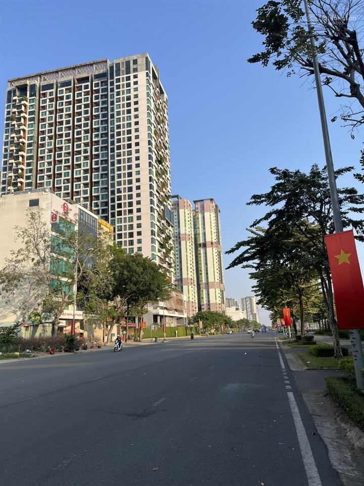 Cho thuê nhà mặt đường trương văn bang, quận 2 cũ