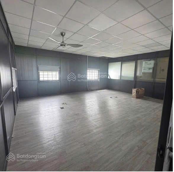 Cho thuê nhà mặt đường trương văn bang, quận 2 cũ