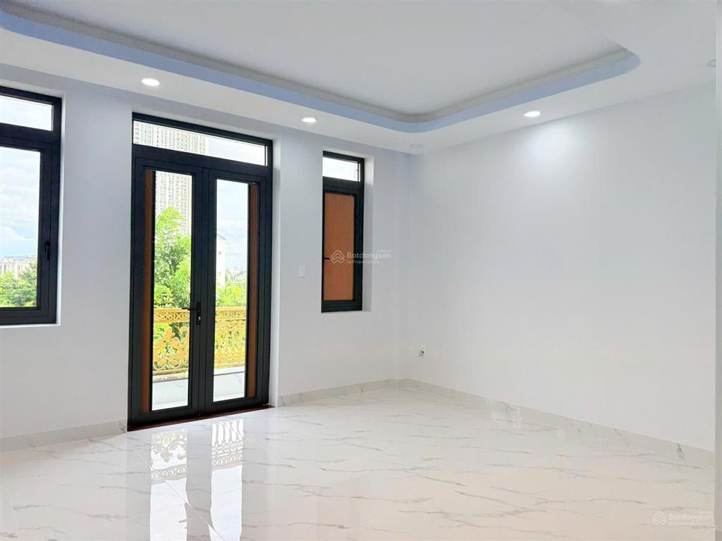 Cho thuê nhà phố , kdc nam rạch chiếc p an phú , quận 2 cũ . đường nội khu 12m