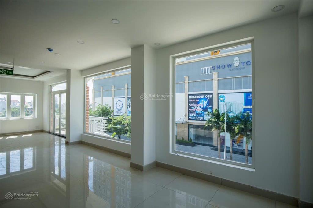 Cho thuê biệt thự , căn góc đường nguyễn địa lô p thạnh mỹ lợi , quận 2 cũ