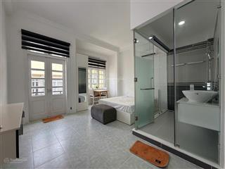 Bán nhà 3 tầng kdc thảo điền  hẻm nhựa 3.3m