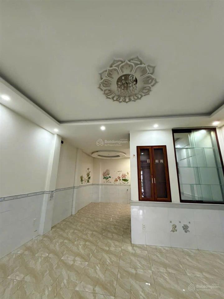 Cho thuê nhà mặt đường ô tô, nhánh đường nguyễn duy trinh rẽ vào