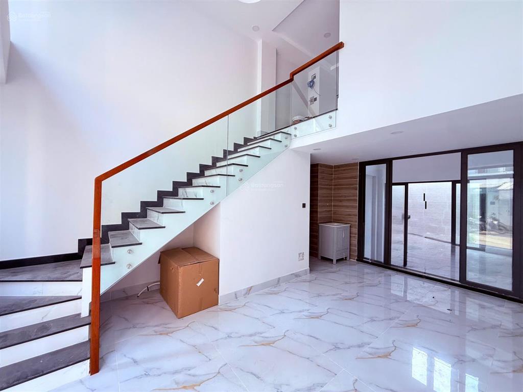 Bán nhà mới 100% hẻm ô tô, phường bình trưng tây quận 2 cũ