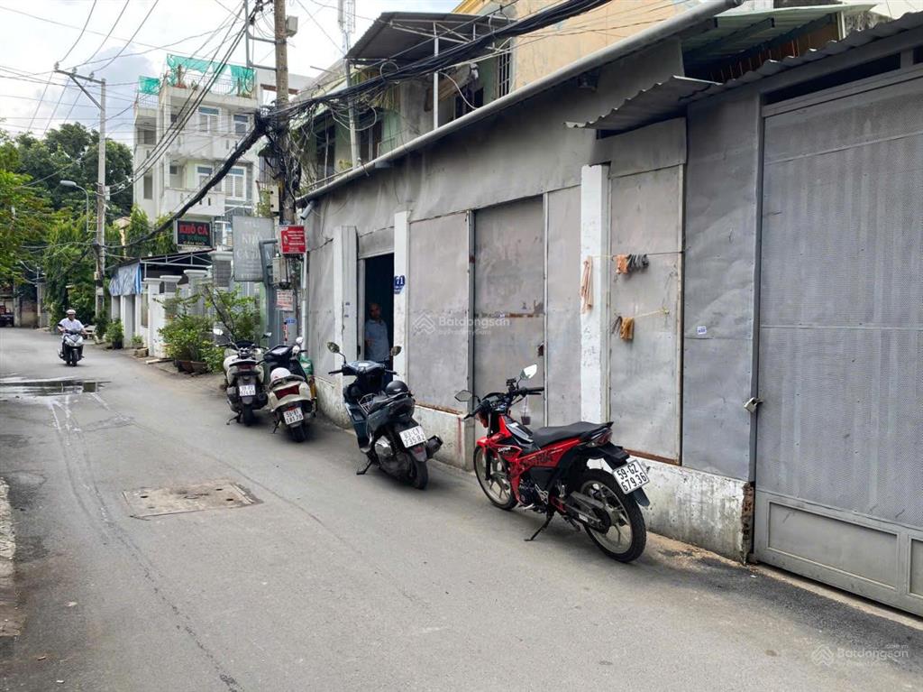 Cho thuê nhà nguyên căn, mặt đường ô tô thông thoáng, p. bình trưng tây