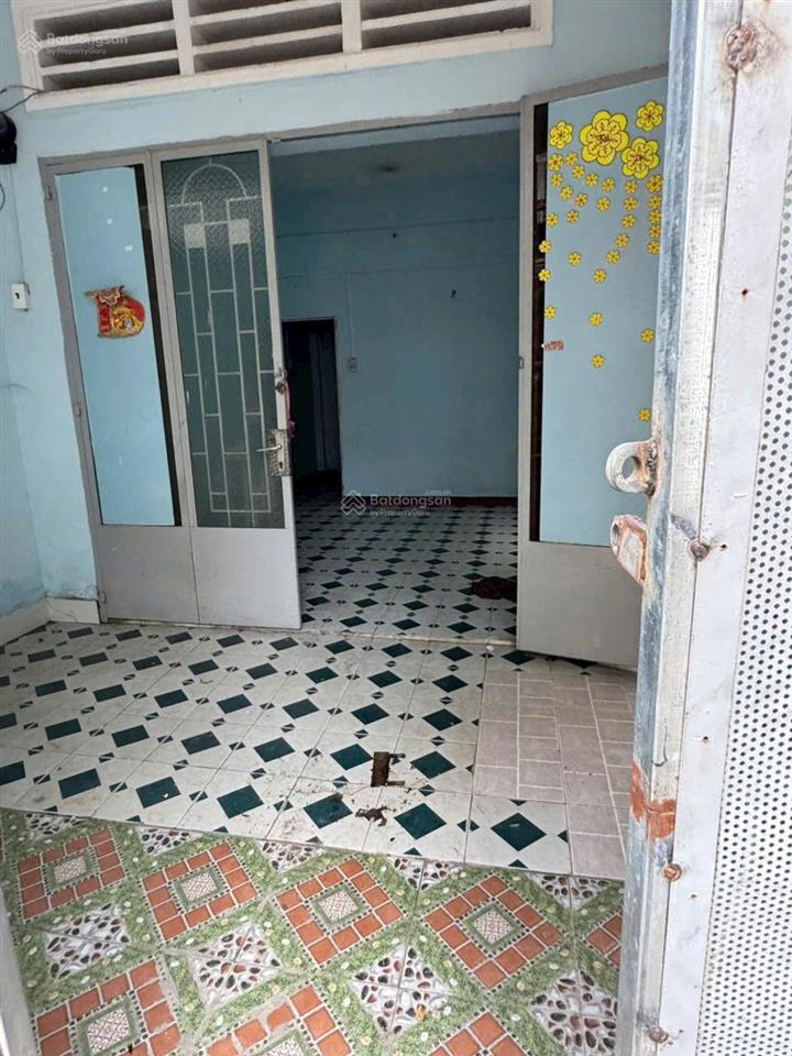Cho thuê nhà nguyên căn, mặt đường ô tô thông thoáng, p. bình trưng tây