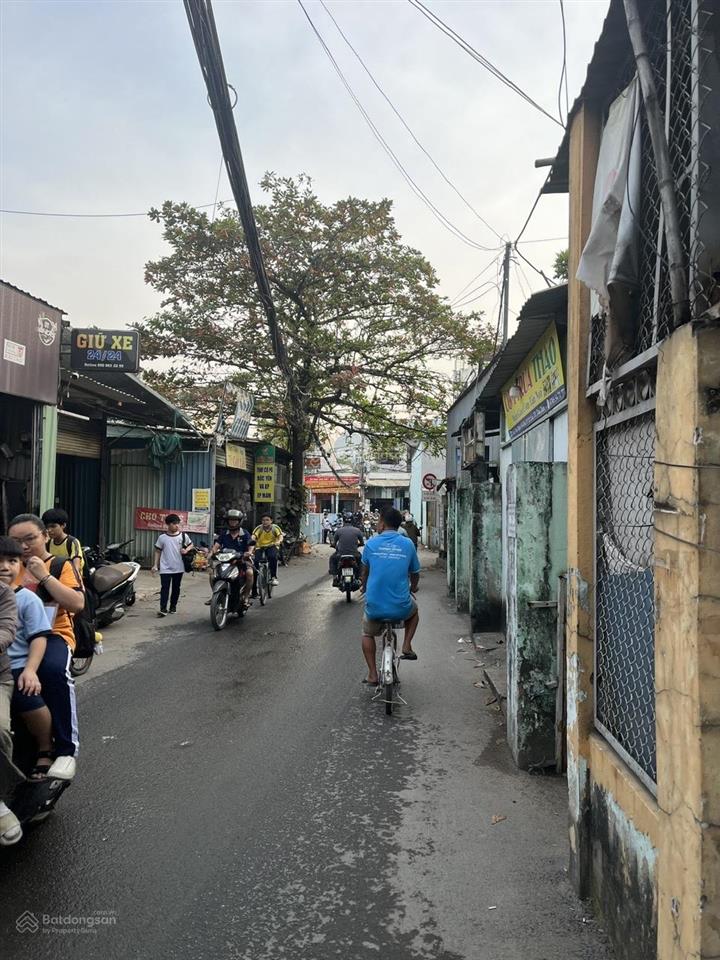 Bán nhà cấp 4, mặt đường lê văn thịnh nối dài p cát lái, tiện xây mới