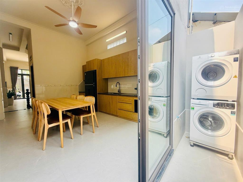 Bán nhà mặt đường ô tô, p bình trưng tây quận 2 cũ