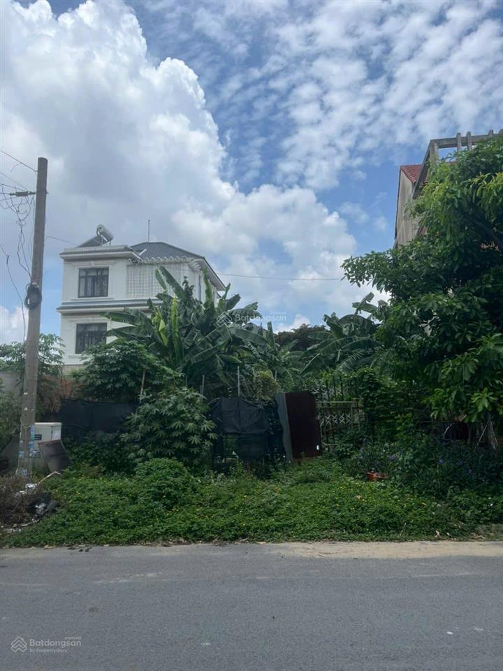 Cho thuê đất mặt đường 63, kdc phú nhuận 10ha