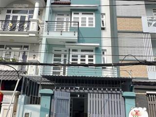 Bán nhà phố 3 tầng, đường lê văn thịnh rẽ vào
