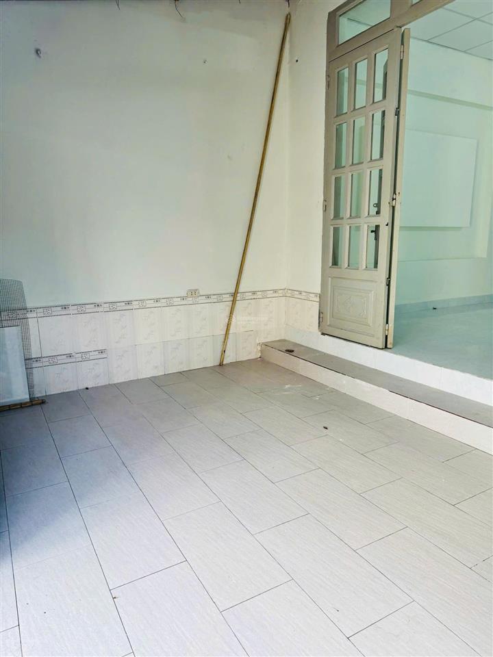 Bán nhà mặt đường ô tô thông thoáng p bình trưng đông, quận 2 cũ