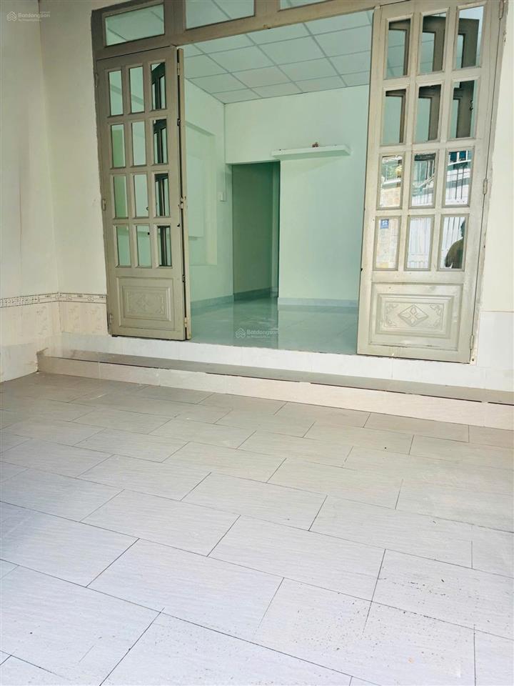 Bán nhà mặt đường ô tô thông thoáng p bình trưng đông, quận 2 cũ