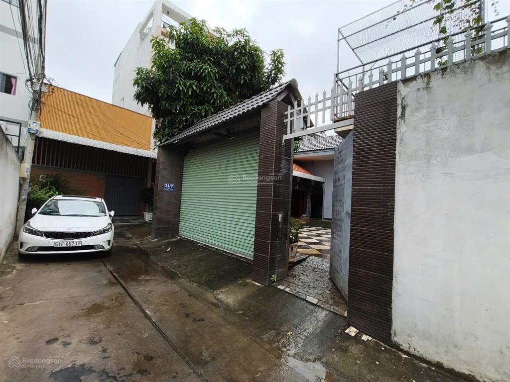 Cho thuê nhà nguyên căn sân vườn 192m2, p. bình trưng tây, quận 2 cũ