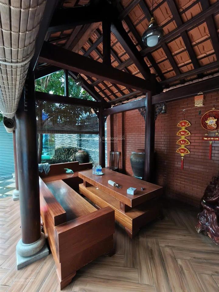 Cho thuê nhà nguyên căn sân vườn 192m2, p. bình trưng tây, quận 2 cũ