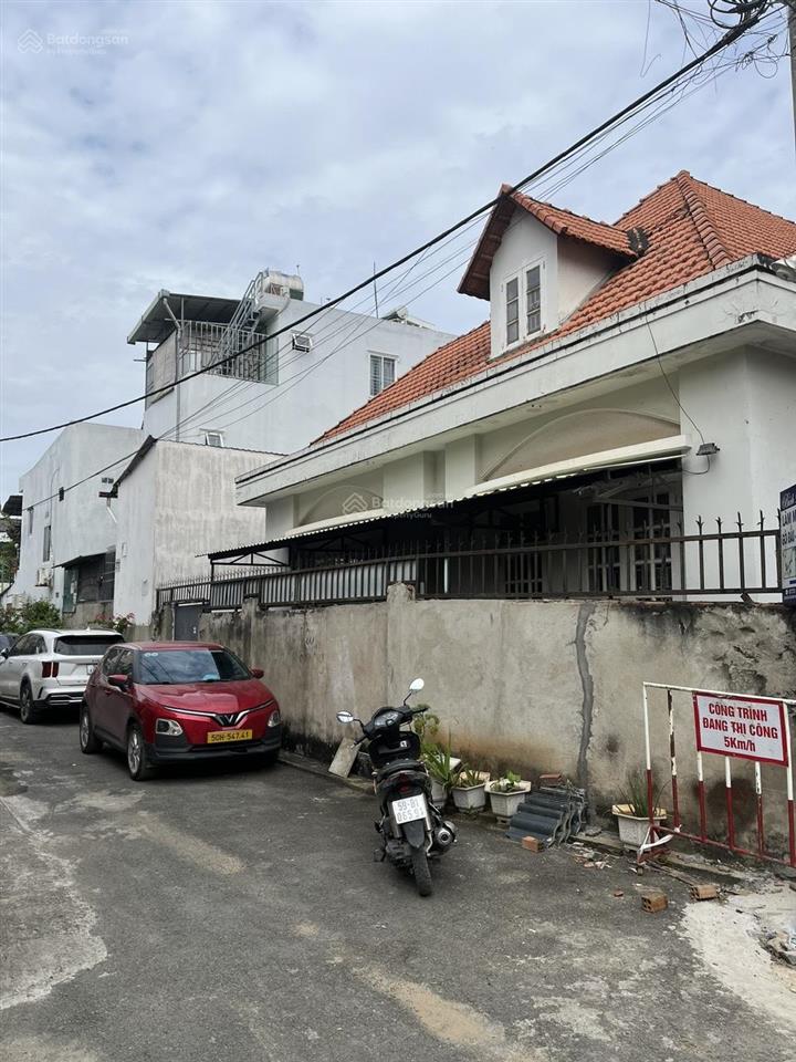 Cho thuê nhà 382m2 hẻm ô tô p. bình trưng đông, quận 2 cũ