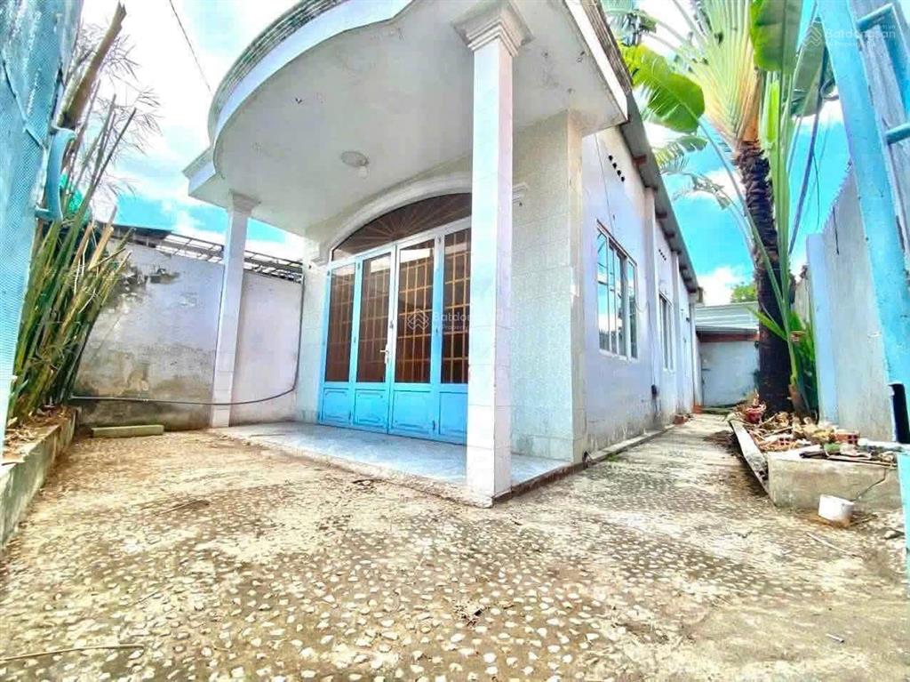 Cho thuê nhà nguyên căn 2 phòng ngủ, hẻm ô tô tới nơi