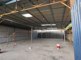Cho thuê kho 250m2, mặt đường ô tô, p bình trưng đông