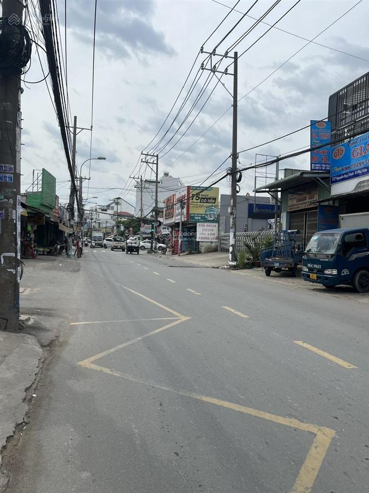 Bán nhà 896m2, ngang 28m, vv, mặt đường nguyễn duy trinh, p bình trưng đông