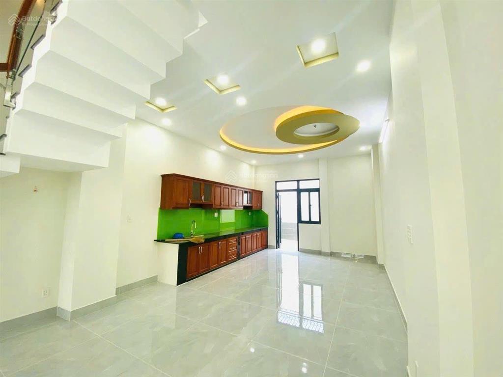 Cho thuê nhà nguyên căn 3 lầu , hẻm ô tô 100m2 ( 4x 25m )