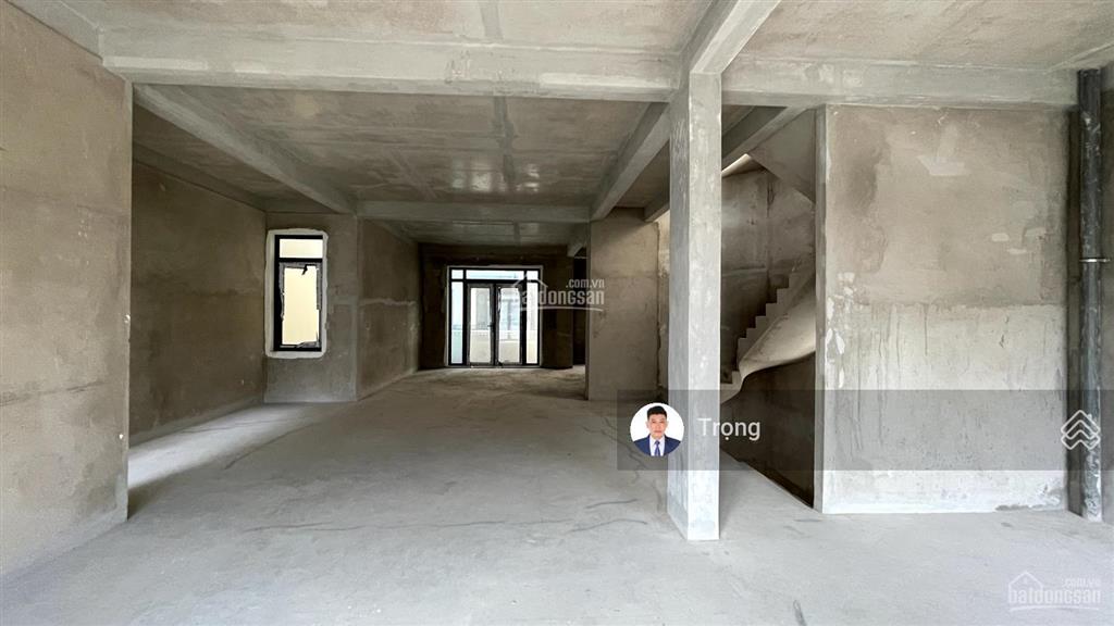 Cho thuê biệt thự vinhomes ba son đã hoàn thiện cơ bản, dt 225m2 phù hợp kinh doanh mọi ngành