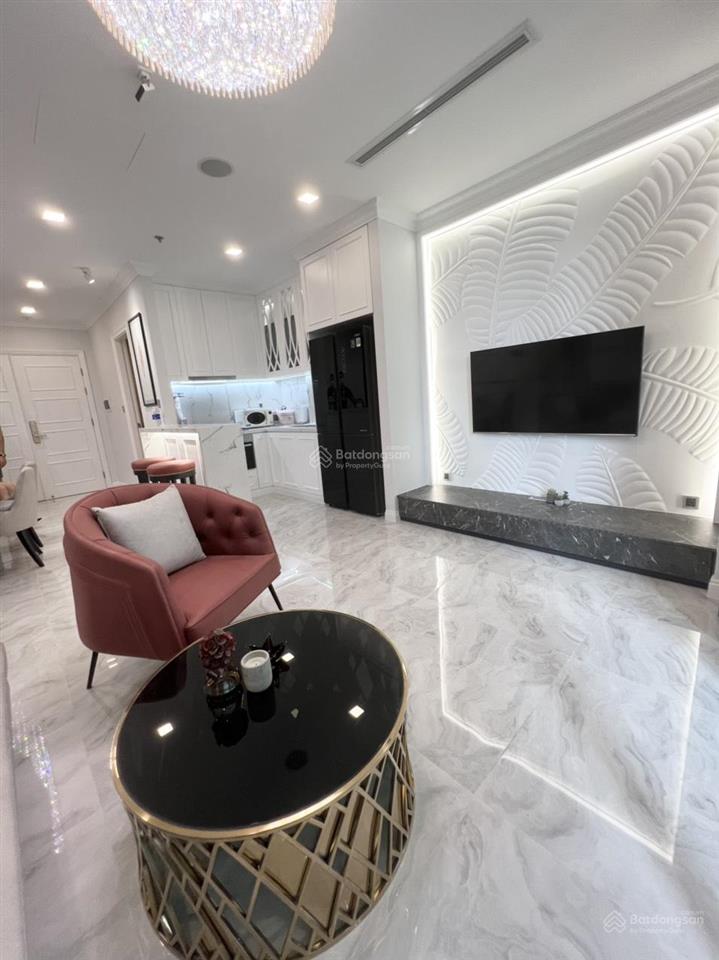 Bán cc 2pn 2wc tại vinhomes golden river ba son, sổ hồng lâu dài, 14,7 tỷ, 78 m2
