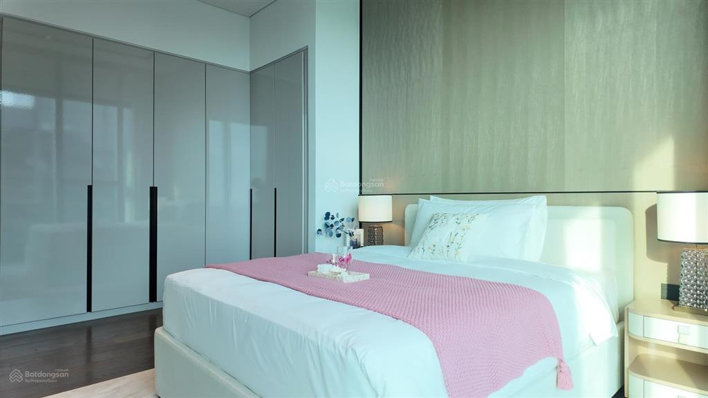 Cho thuê siêu phẩm 3pn grand marina, 185m2 view sông đẳng cấp