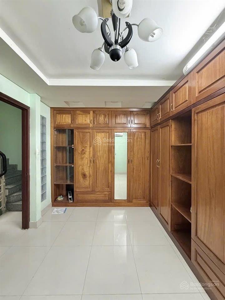 Bán gấp nhà hẻm xe hơi đường hoa lan phú nhuận hầm, 4 tầng 16,4 tỷ