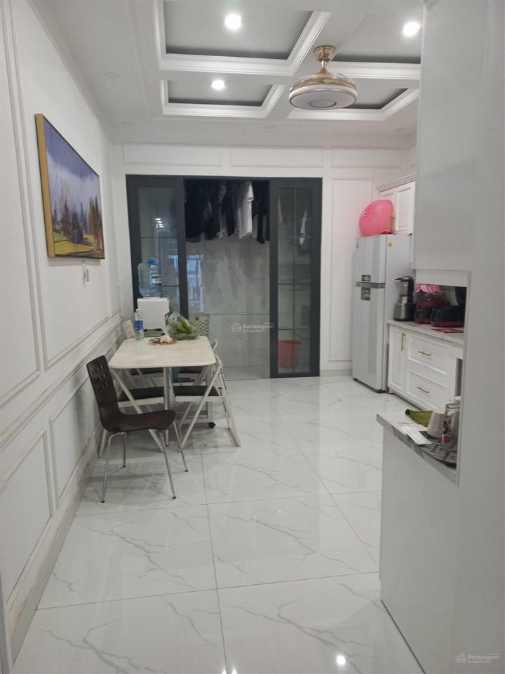 21 tỷ mặt tiền hoa sữa phú nhuận 5x15m, trệt 3 lầu