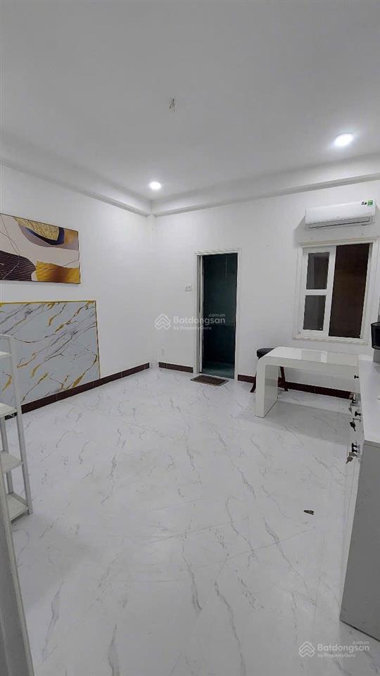 Hoa lan phú nhuận 4x16m, 4 tầng, 5pn, nhà mới đẹp 35 triệu/tháng