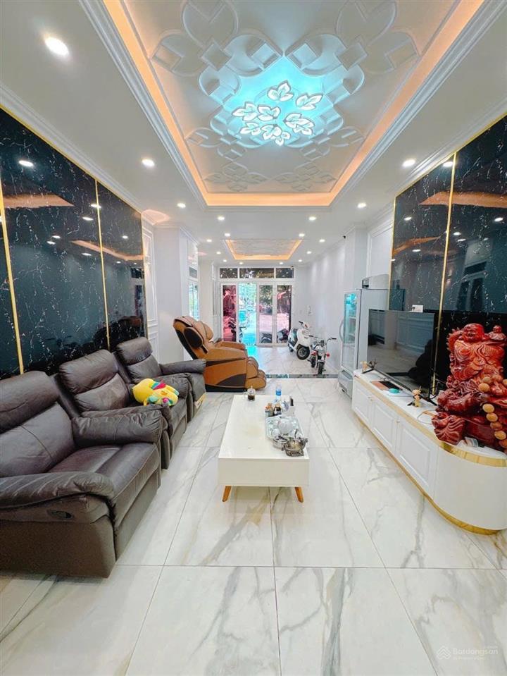 Phan xích long 17 tỷ  nhà mới 5 tầng đẹp lung linh  full nội thất cao cấp vào ở ngay